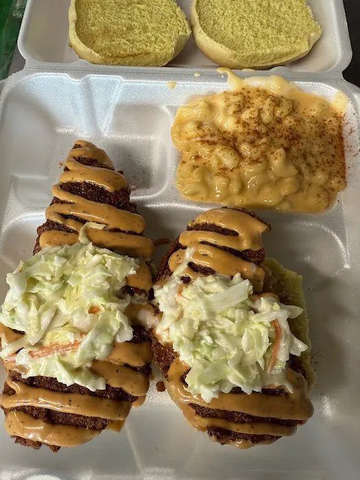 Sams hot chicken Picture 6