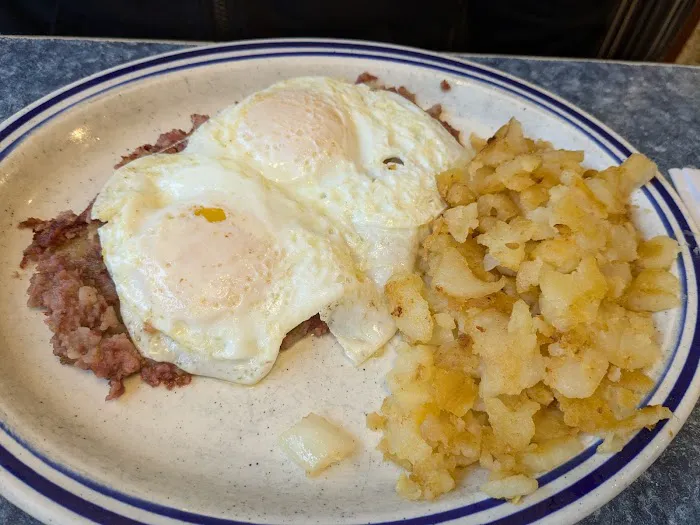 New Hyde Park Diner Picture 8