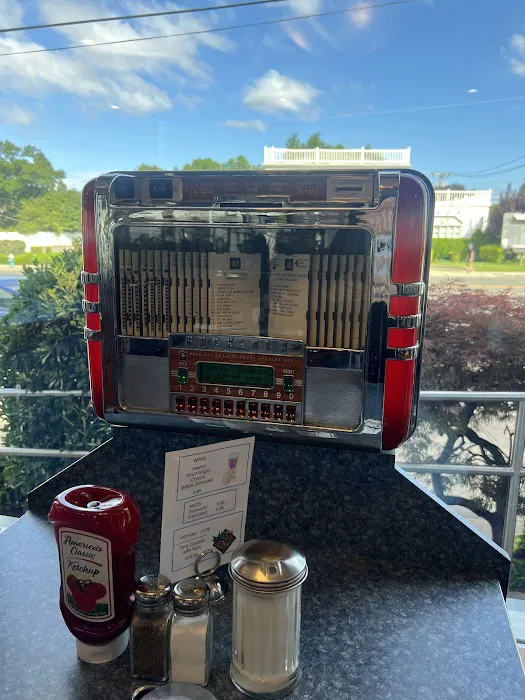New Hyde Park Diner Picture 9