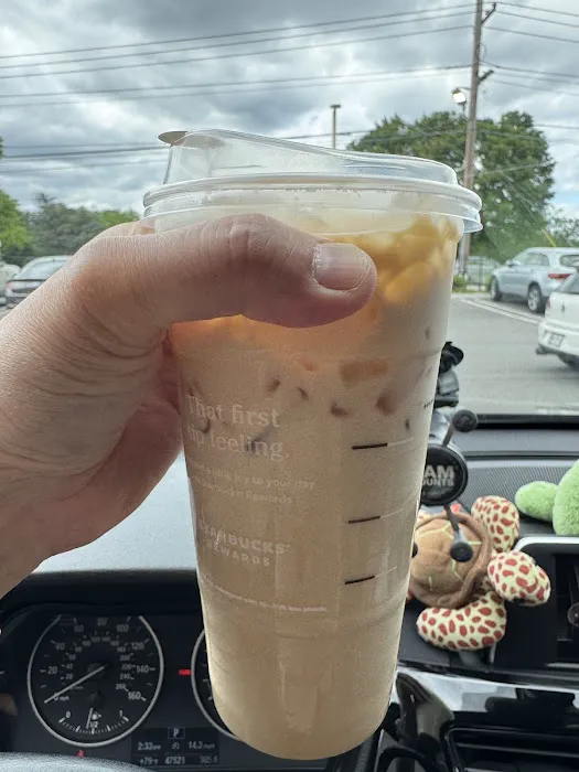 Starbucks Picture 3