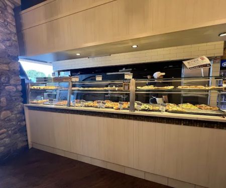 Iavarone Italian Kitchen + Pizzeria