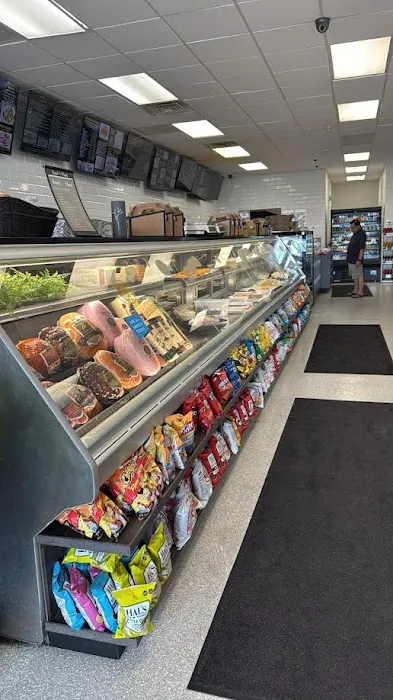 Bagel Lab Bakery & Deli Picture 2