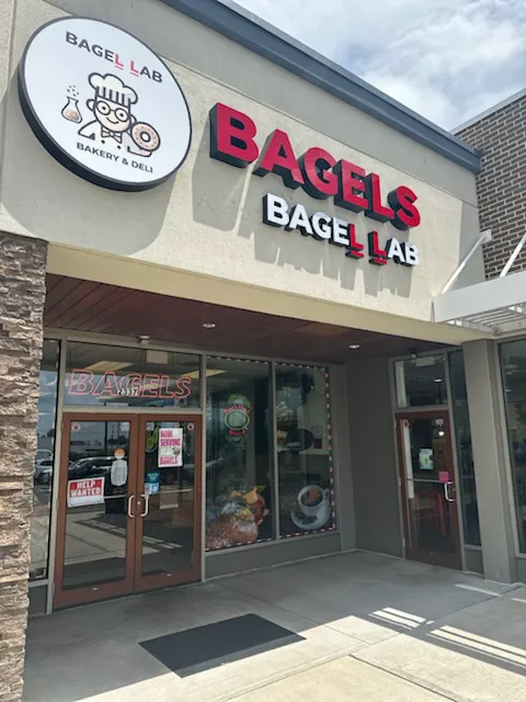 Bagel Lab Bakery & Deli Picture 4