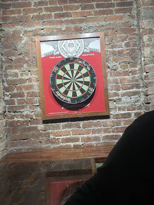 Healy's Pub Picture 4