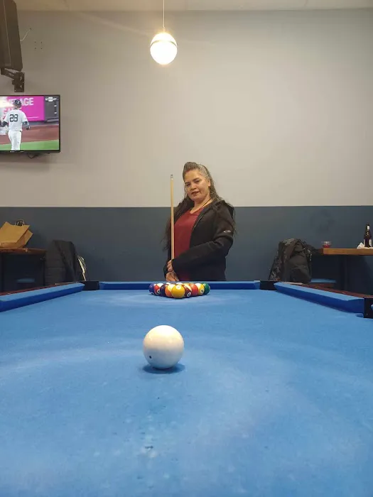 The Rocks Billiards Picture 8