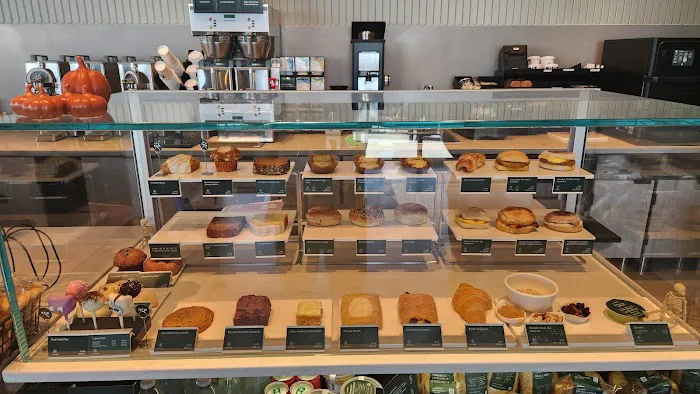 Starbucks Picture 1