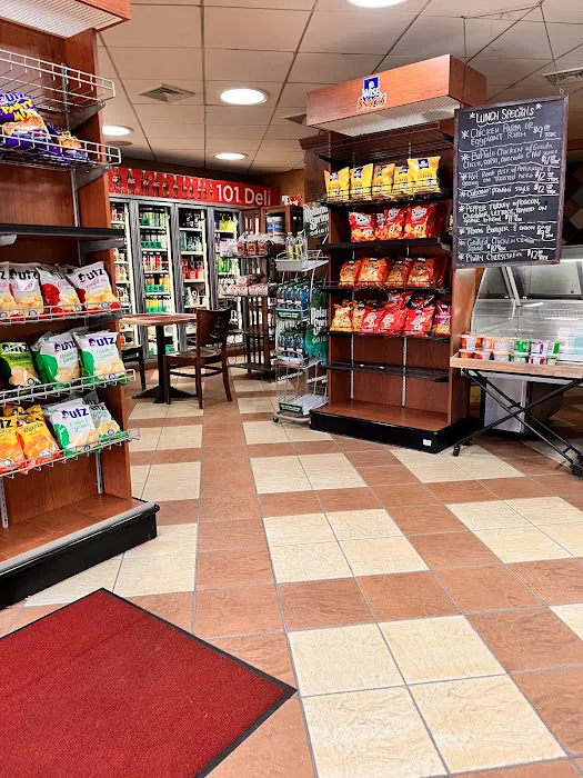 101 Deli Picture 8
