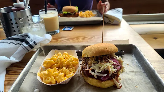 Batesy’s BBQ and Bar Picture 1