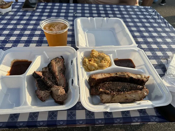 Jase BBQ Picture 1