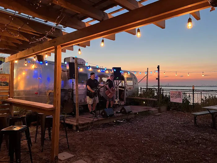 Postcard Brewing Picture 9