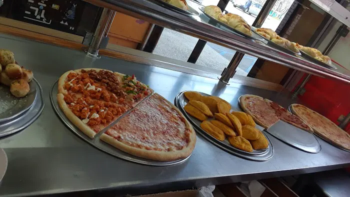 Buona Pizza Picture 7