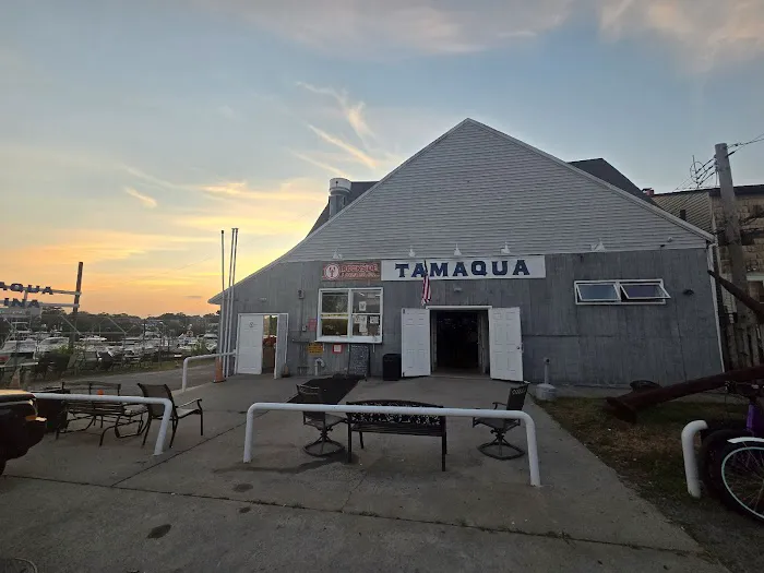 Tamaqua Bar & Marina Picture 4