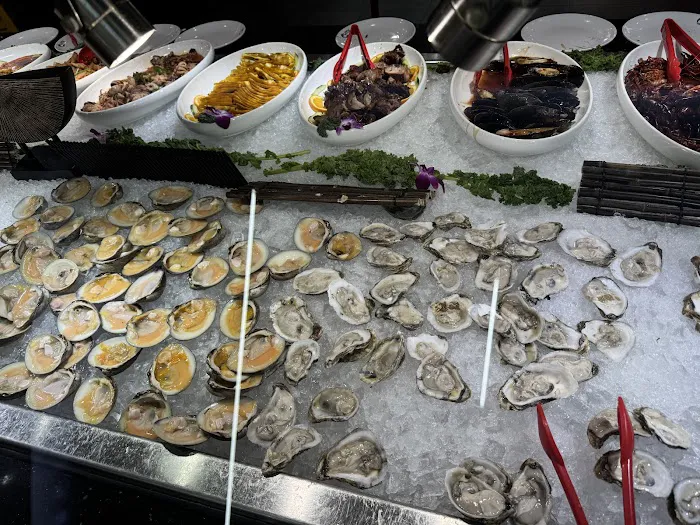 Umi Premium Sushi & Seafood Buffet Picture 4
