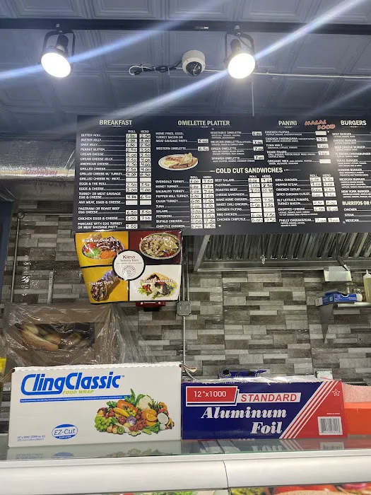 Organic Food Mart Deli Picture 5