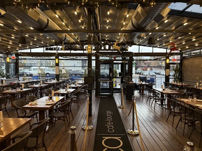 Rocca Cafe & Lounge Picture 2