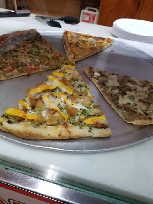 Juniors Pizza Picture 5