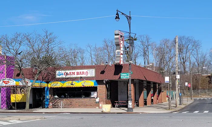 Randazzo's Clam Bar Picture 1