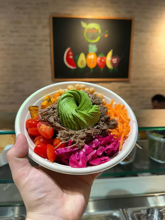 OverGreens Salads & Juice Picture 6