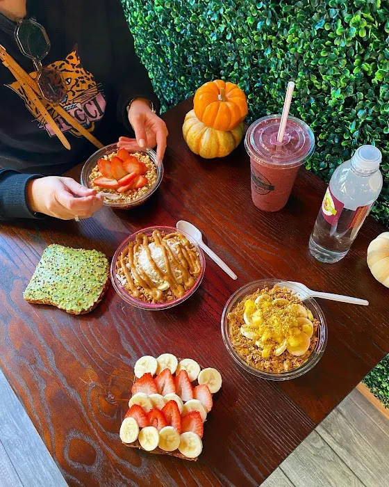Baya Bar - Acai & Smoothie Shop Picture 2