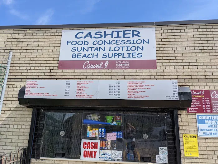 Manhattan Beach Food & Beverage Picture 7