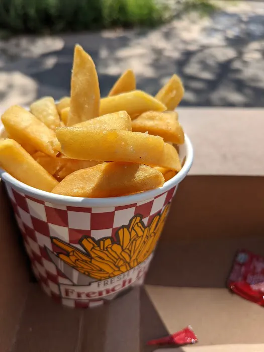Manhattan Beach Food & Beverage Picture 2