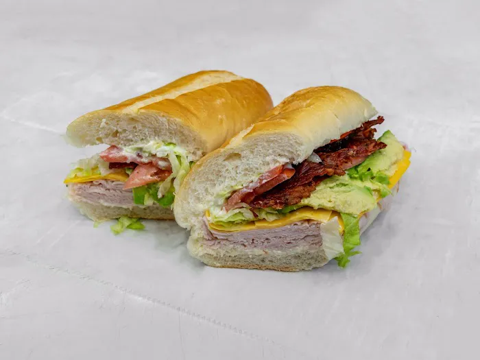 Z Market & Deli Picture 9