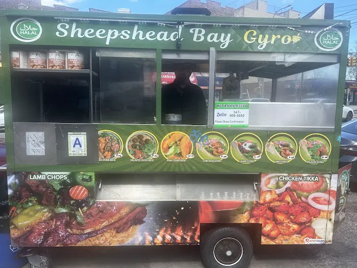 Halal cart/Sheepshead Bay Gyro Picture 2