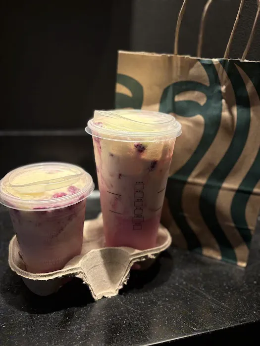 Starbucks Picture 7
