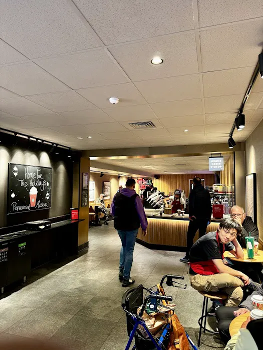 Starbucks Picture 5