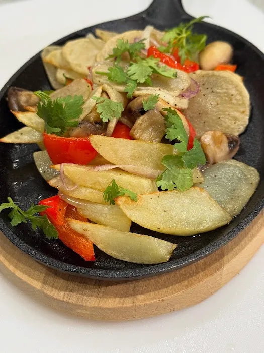 QAND Restaurant Picture 9