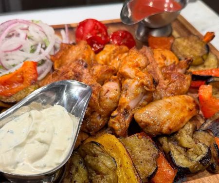 QAND Restaurant