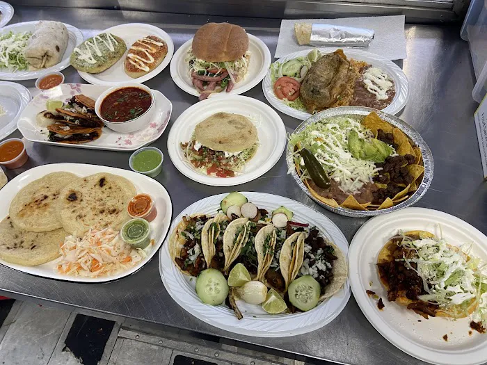 TACOS EL SABOR DE MI TIERRA Picture 2