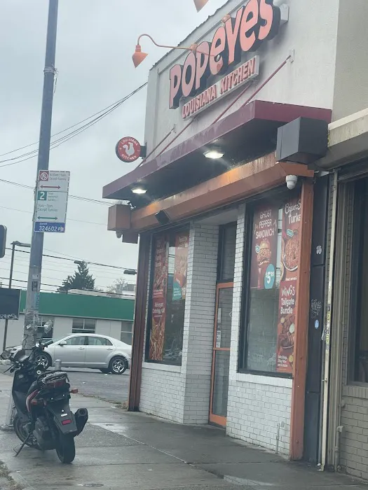 Popeyes Louisiana Kitchen Picture 9
