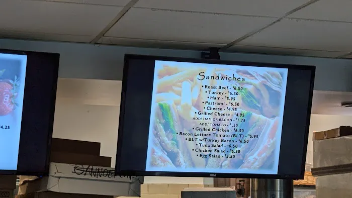 Andys Cafeteria Picture 4