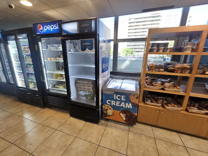 Andys Cafeteria Picture 7