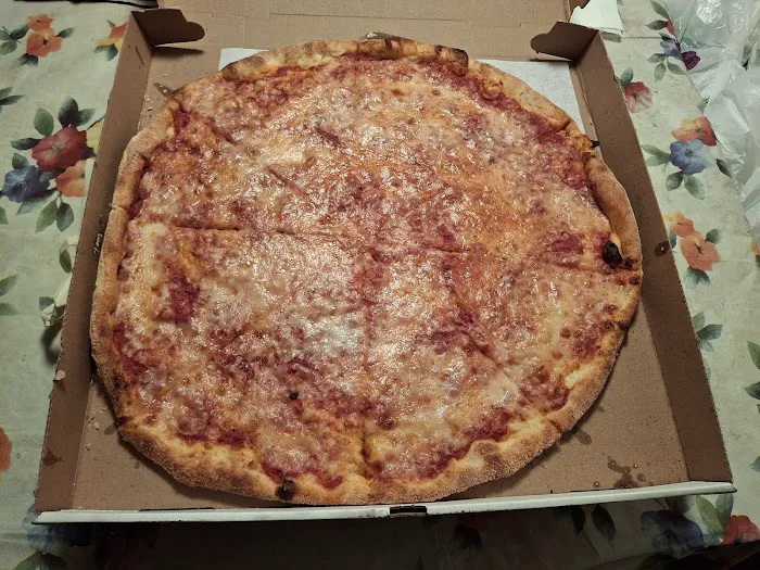 Ciccio’s Pizza Picture 10