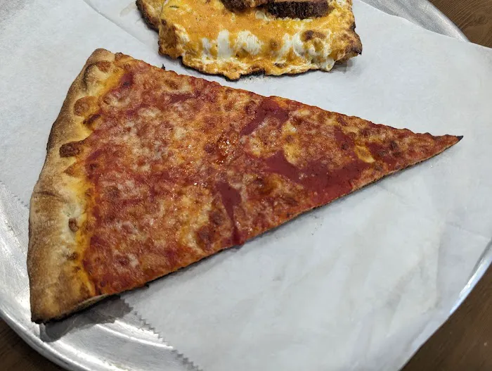 Ciccio’s Pizza Picture 2