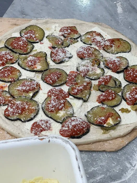 Ciccio’s Pizza Picture 4