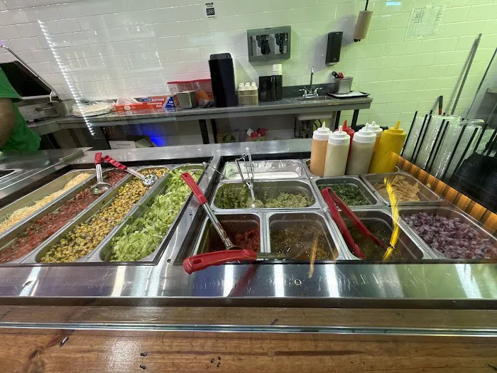 GUACADO Mexican Grill - Cropsey Ave Picture 9