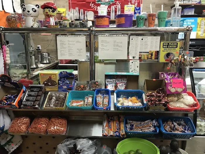 El Castillo Tienda Mexicana y Jugos Naturales Picture 6