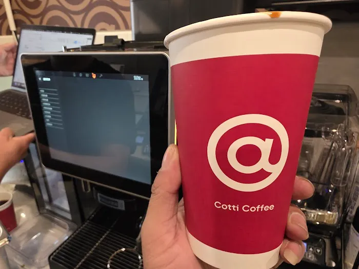 Cotti Coffee 库迪咖啡 - 86St Brooklyn Picture 2