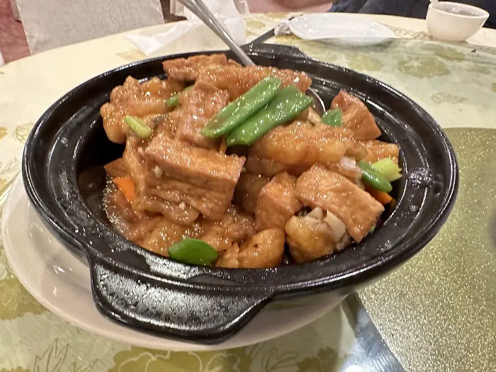 N Y Choi Fook Picture 3