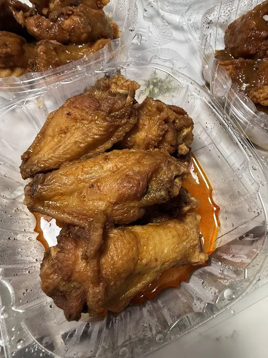 Twisted Wings Picture 8