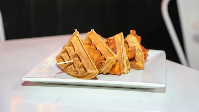 Twisted Wings Picture 1