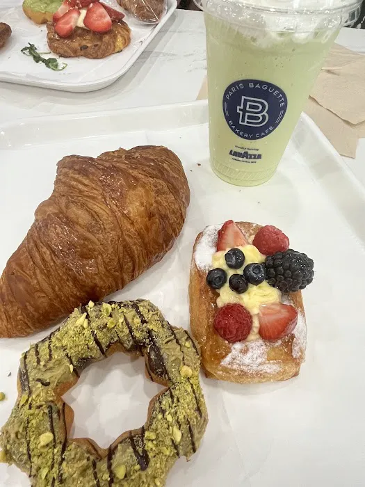 Paris Baguette Picture 2