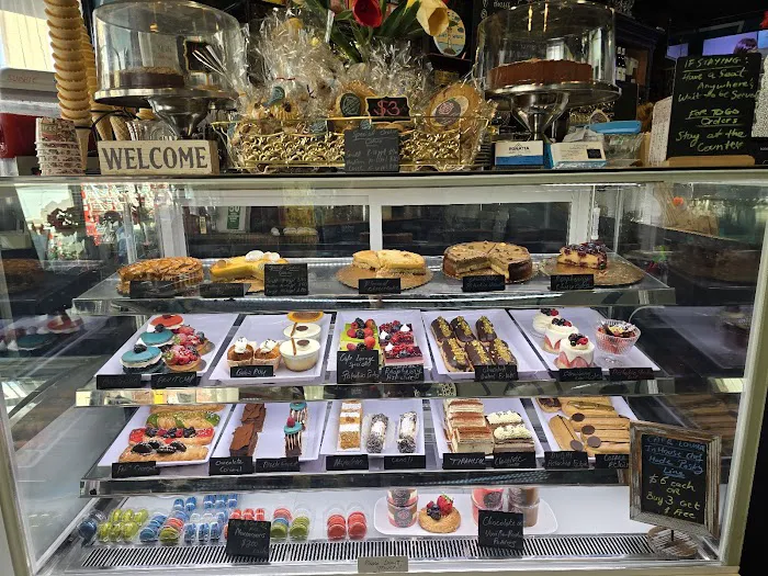 Cafe Lounge Picture 4