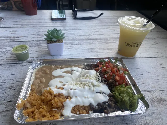 El Gallo Taqueria Picture 8