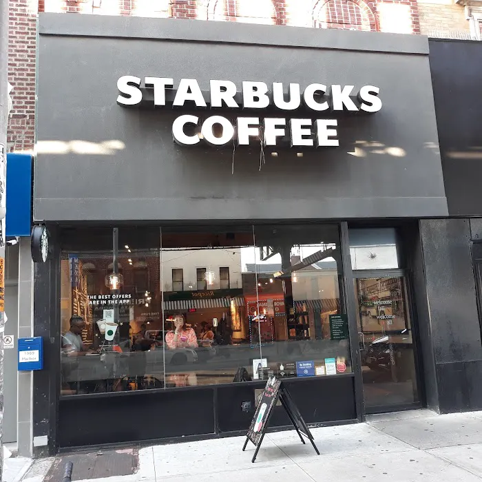 Starbucks Picture 6