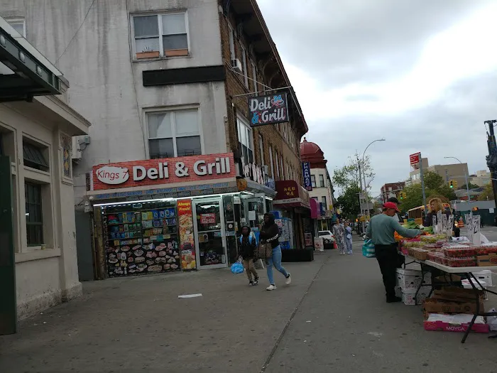Kings 7 Deli & Grocery Picture 6