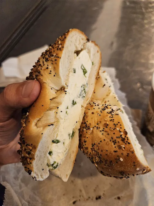 Bagels & Beyond Picture 8